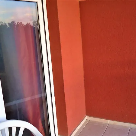 Apartament студио до кики бийч *