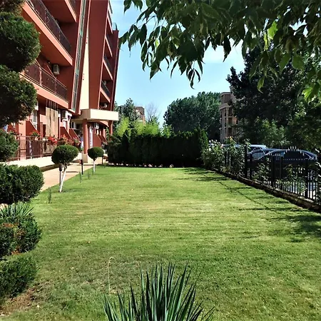 студио до кики бийч Apartment Sunny Beach
