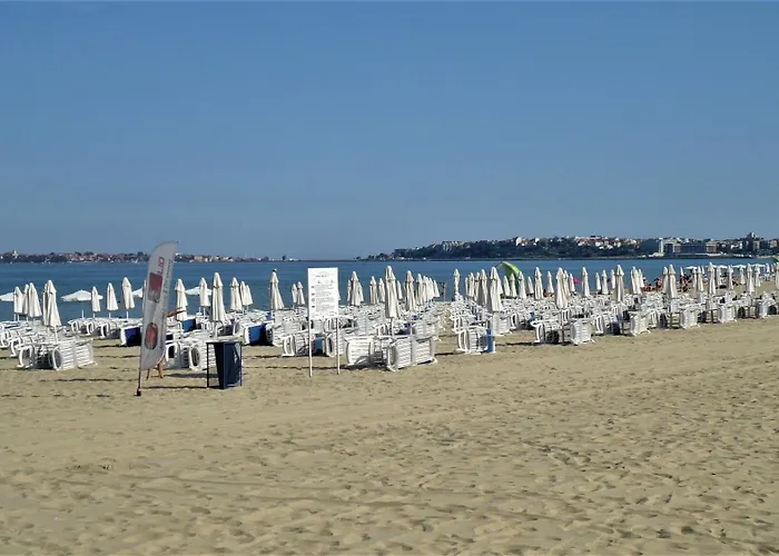 студио до кики бийч 아파트 *