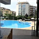 شقة студио до кики бийч