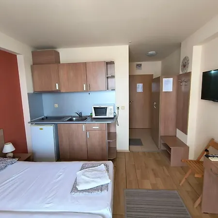 Apartmán студио до кики бийч