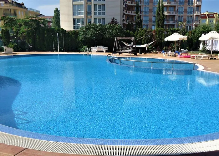 студио до кики бийч * Napospart